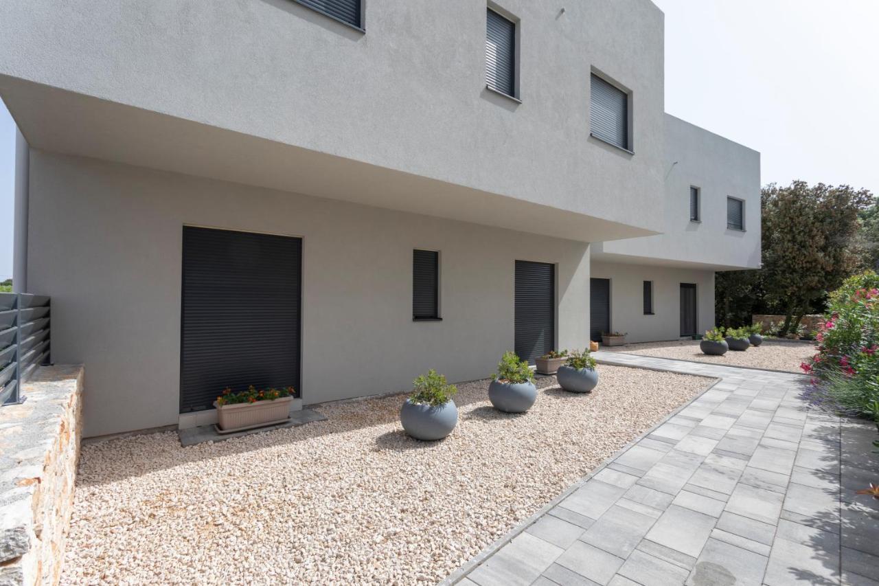 Atena Zaton 2 Apartment Nin Bagian luar foto