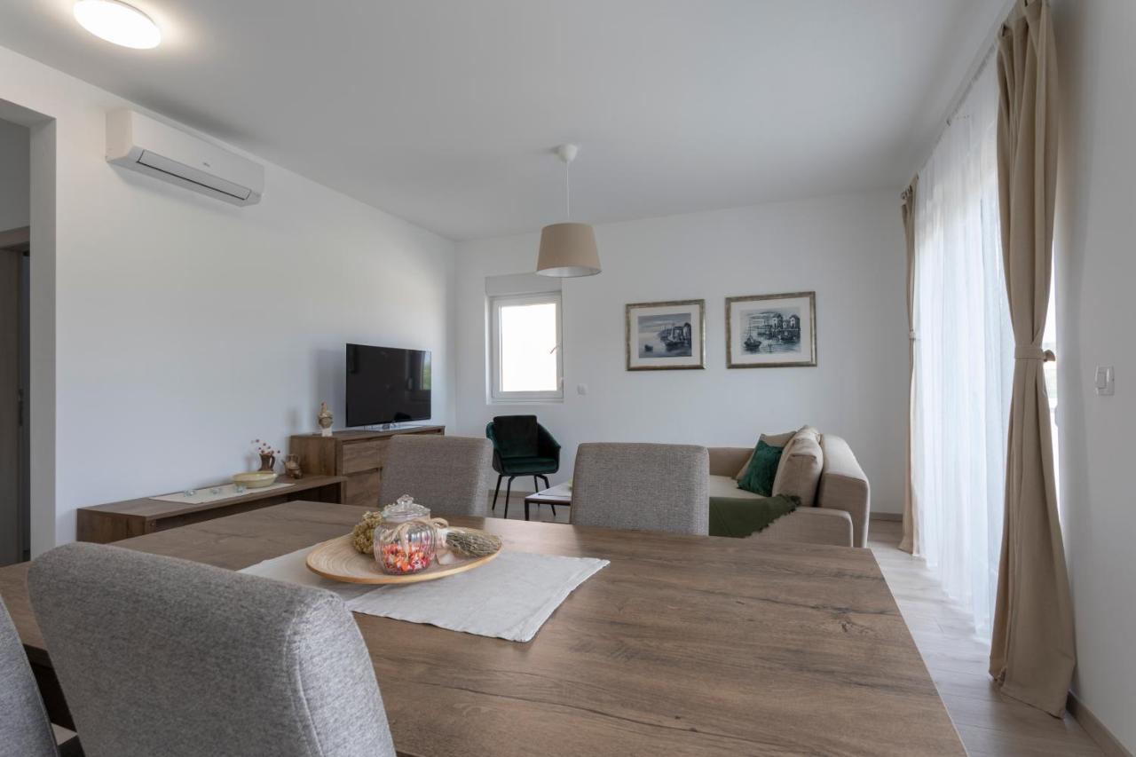 Atena Zaton 2 Apartment Nin Bagian luar foto