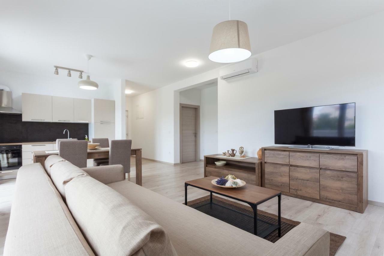 Atena Zaton 2 Apartment Nin Bagian luar foto
